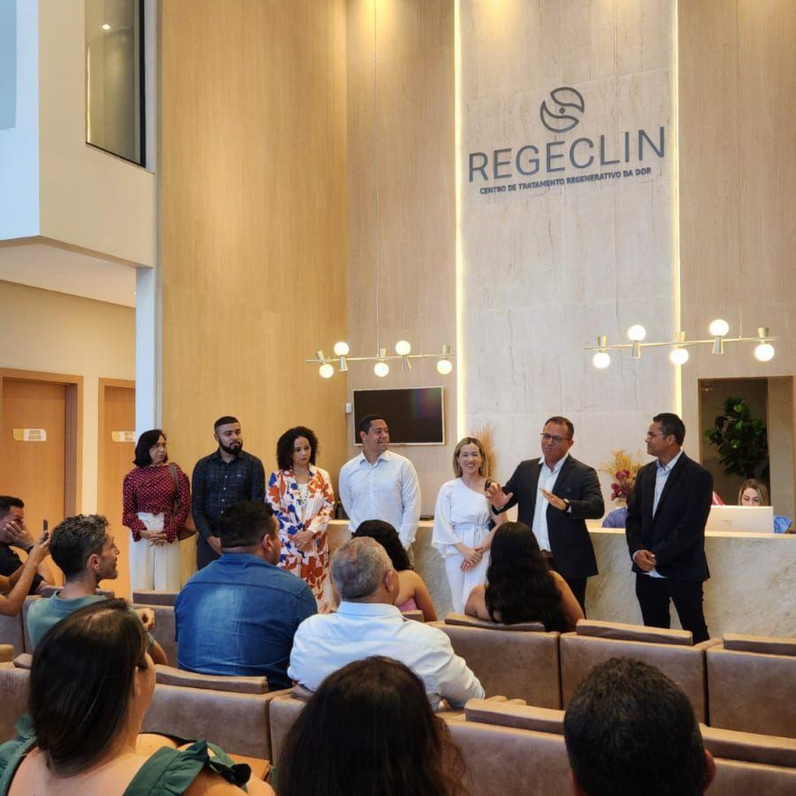 REGECLIN - Centro de Tratamento Regenerativo da Dor - Foto 10 de 17