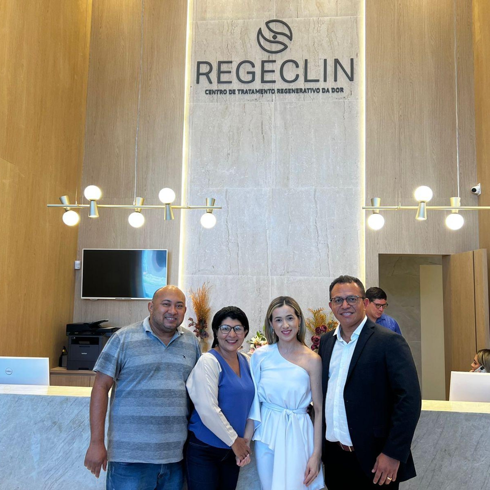REGECLIN - Centro de Tratamento Regenerativo da Dor - Foto 14 de 17